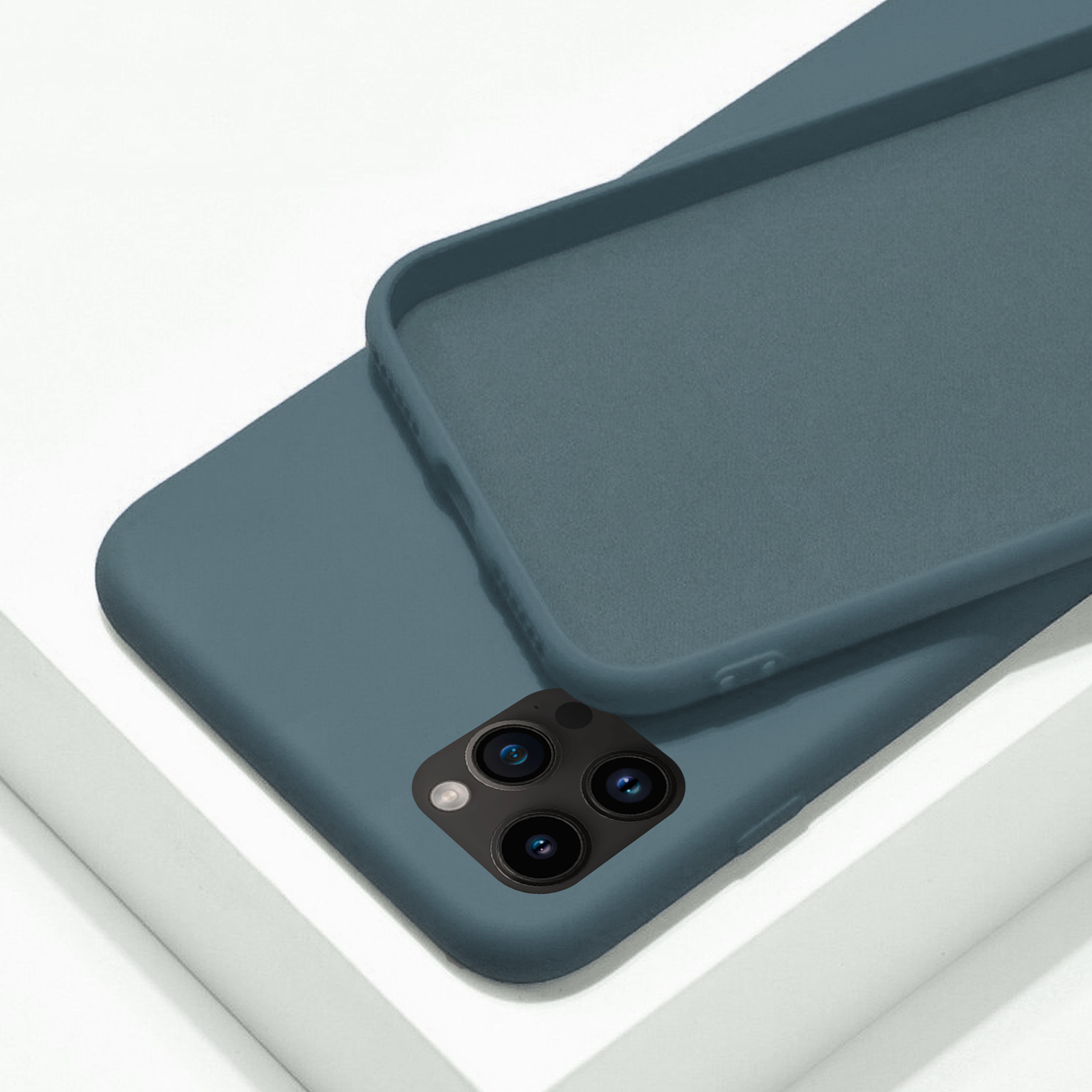 Coque anneaux silicone liquide compatible iPhone 13 PRO - Vert Kaki